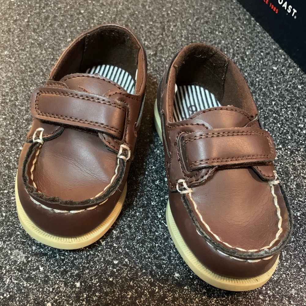 Oshkosh b’gosh toddler boy boat shoe